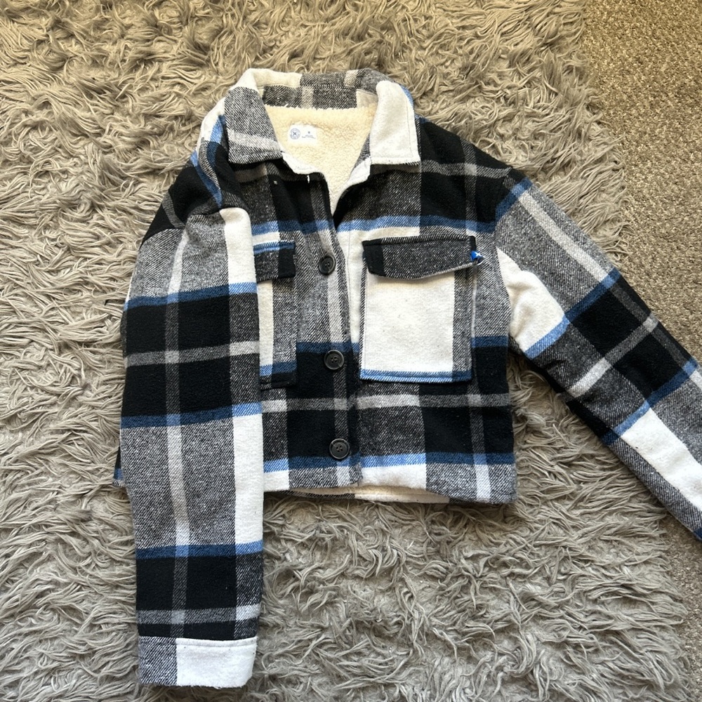 Cropped plaid jacket